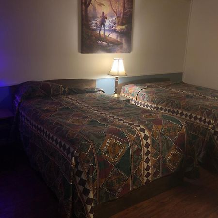 Superlodge Lloydminster Kültér fotó
